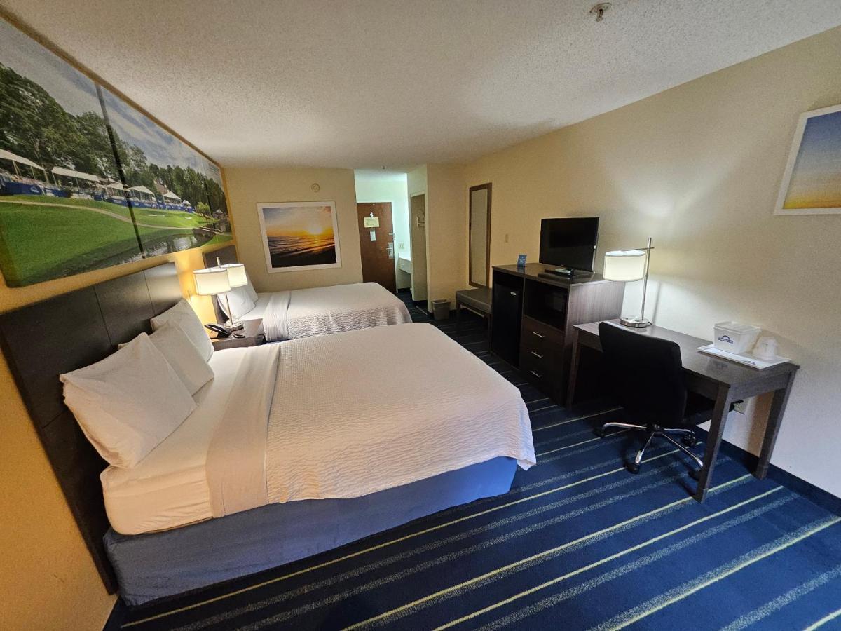 Days Inn By Wyndham Burlington East Haw River Exterior foto
