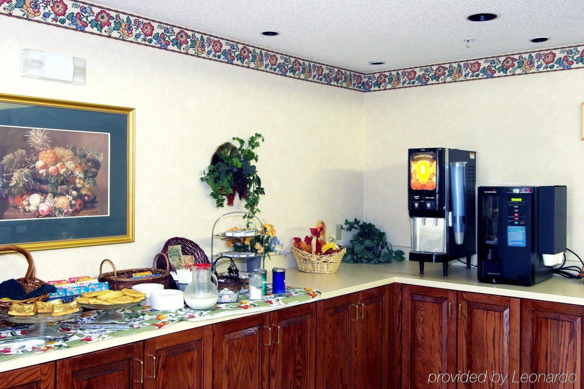 Days Inn By Wyndham Burlington East Haw River Restaurant foto