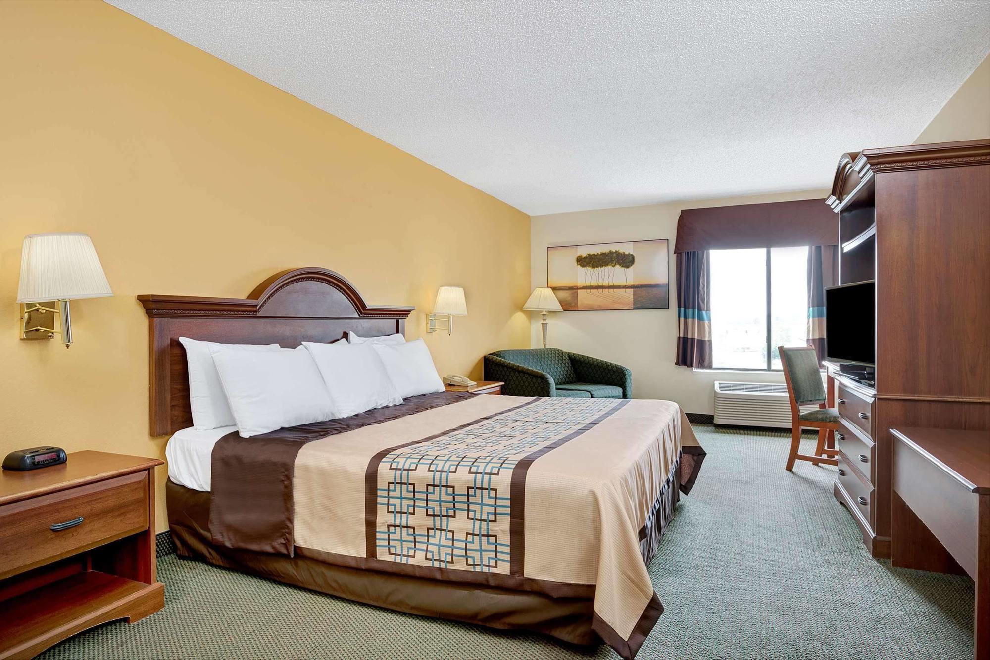 Days Inn By Wyndham Burlington East Haw River Exterior foto
